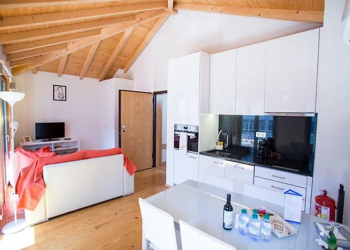 Livingporto By Hosts Apartment