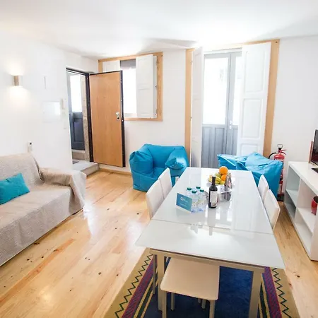 Livingporto By Hosts Lägenhet