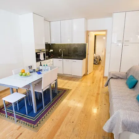 Livingporto By Hosts Lägenhet