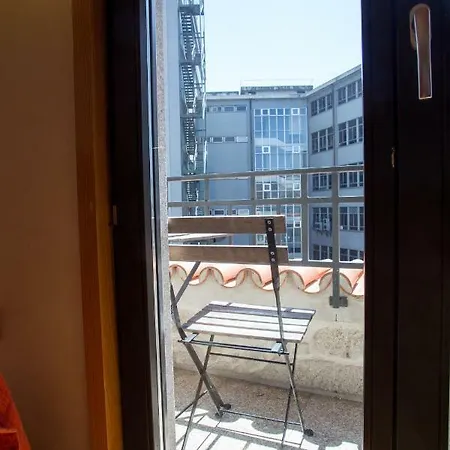 Lägenhet Livingporto By Hosts